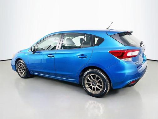 2019 Subaru Impreza 2.0i