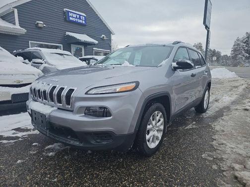 2017 Jeep Cherokee Sport