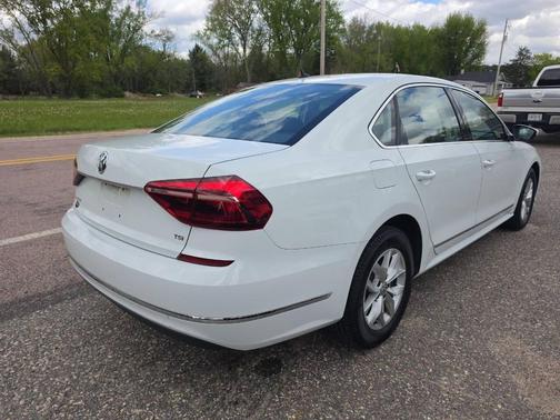 Pure White 2017 Volkswagen Passat 1.8T S