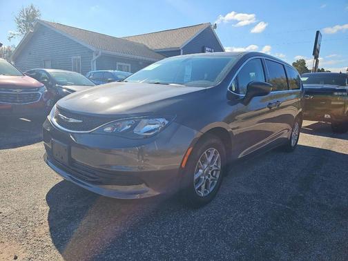 2017 Chrysler Pacifica Touring