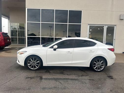 2018 Mazda Mazda3 Touring