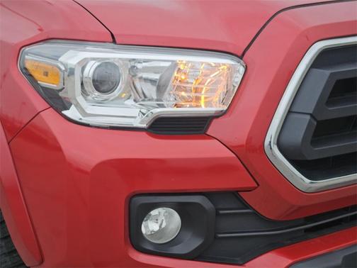 2022 Toyota Tacoma SR5