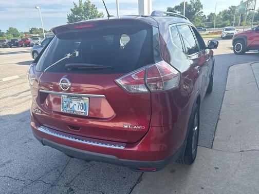 2016 Nissan Rogue SL