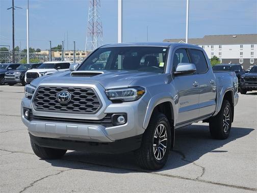 2022 Toyota Tacoma TRD Sport