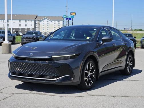 2023 Toyota Crown Limited
