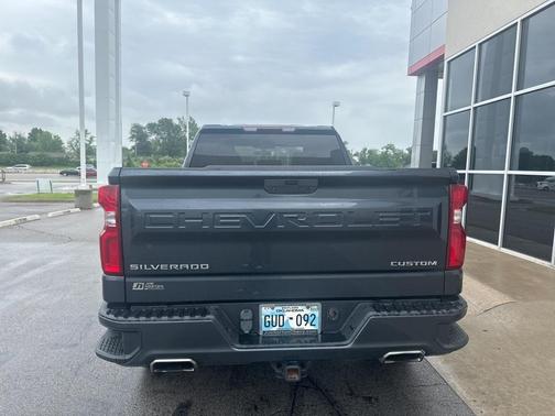 2019 Chevrolet Silverado 1500 Custom