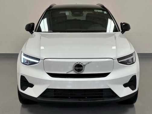 2024 Volvo XC40 Recharge Pure Electric Twin Core
