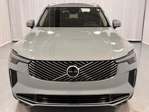 2026 Volvo XC90 B6 Ultra 7-Seater