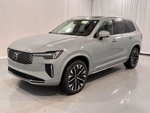 2026 Volvo XC90 B6 Ultra 7-Seater