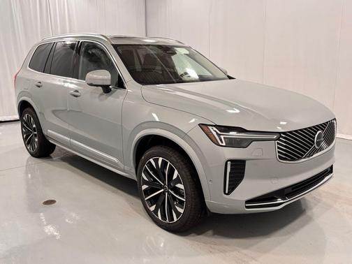 2026 Volvo XC90 B6 Ultra 7-Seater