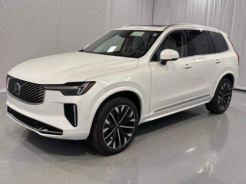 2026 Volvo XC90 B6 Ultra 7-Seater