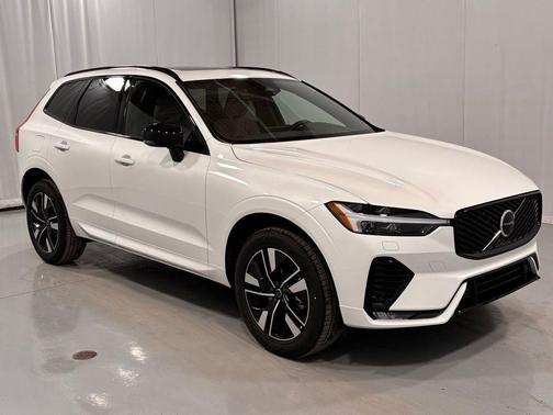 2026 Volvo XC60 B5 Core