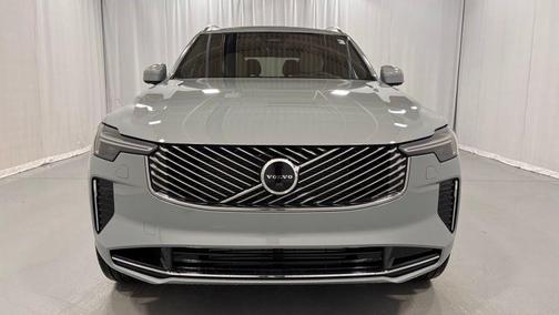 2026 Volvo XC90 Plug-In Hybrid T8 Plus 6-Seater