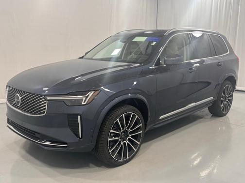 2026 Volvo XC90 B6 Ultra 6-Seater