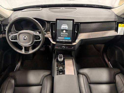 2026 Volvo XC90 B6 Ultra 7-Seater