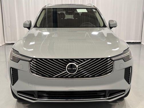 2026 Volvo XC90 B6 Ultra 7-Seater