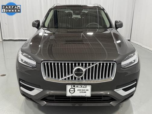 2023 Volvo XC90 B6 Plus 6-Seater