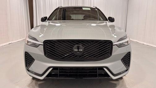 Gray Metallic 2026 Volvo XC60 B5 Ultra Black Edition