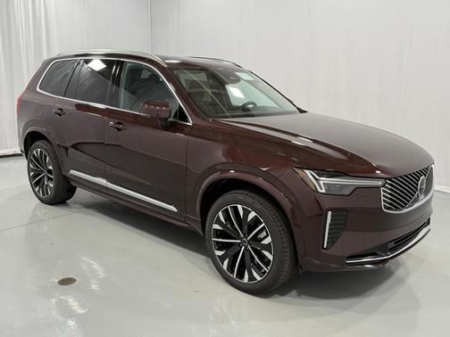 2026 Volvo XC90 B5 Core
