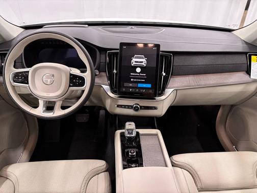 2026 Volvo XC90 B6 Ultra 7-Seater