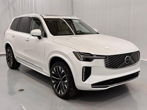 2026 Volvo XC90 B6 Ultra 7-Seater