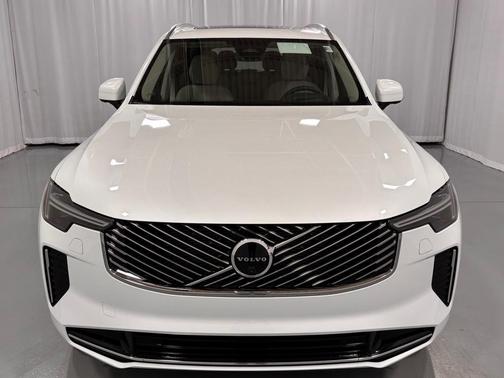 2026 Volvo XC90 B6 Ultra 7-Seater
