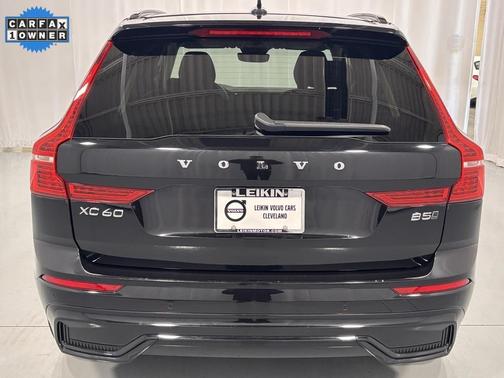 2025 Volvo XC60 B5 Plus