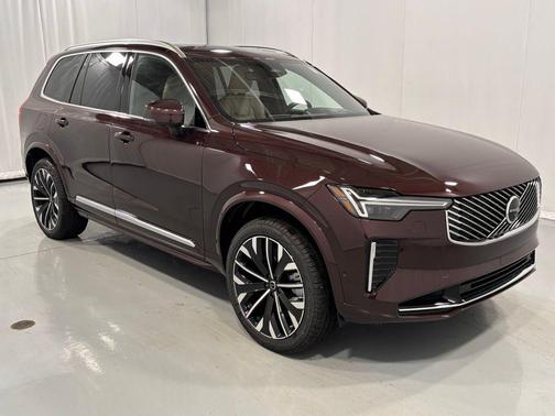 2026 Volvo XC90 B6 Ultra 7-Seater