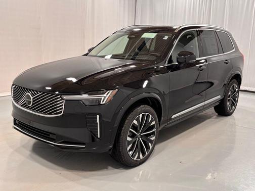 2026 Volvo XC90 B6 Ultra 7-Seater