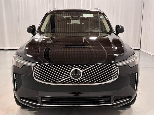 2026 Volvo XC90 B6 Ultra 7-Seater