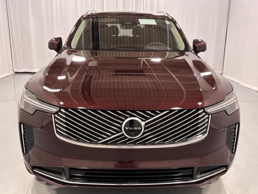 2026 Volvo XC90 B6 Plus 6-Seater