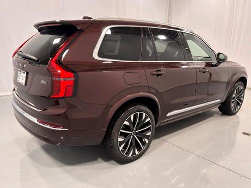 2026 Volvo XC90 B6 Plus 6-Seater