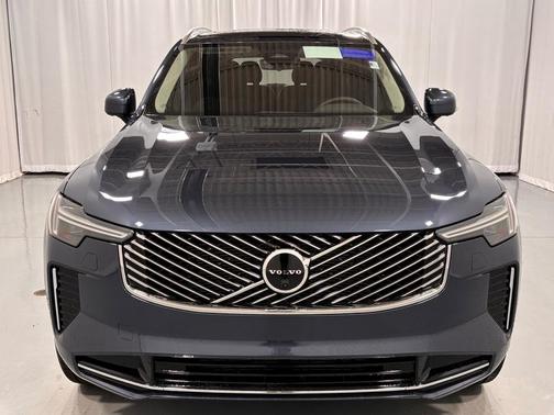 2026 Volvo XC90 B6 Plus 6-Seater