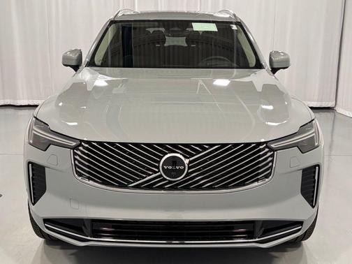 2026 Volvo XC90 B6 Ultra 7-Seater