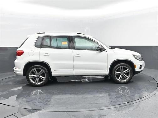 2017 Volkswagen Tiguan 2.0T Sport