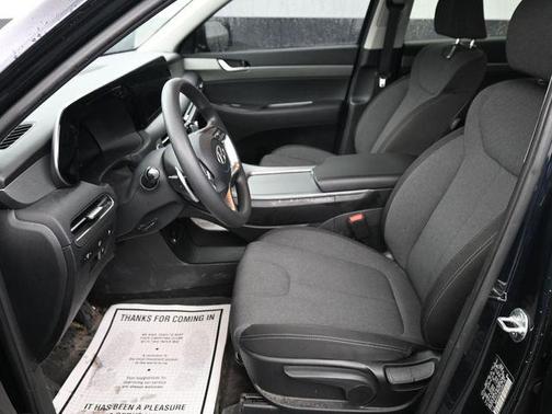 2024 Hyundai PALISADE SE