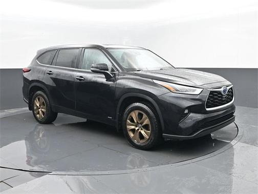 2023 Toyota Highlander Hybrid Bronze Edition