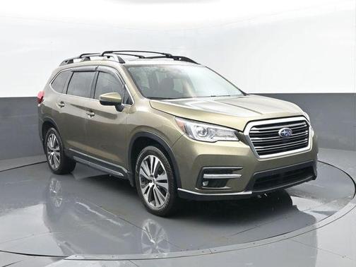 Autumn Green Metallic 2022 Subaru Ascent Limited 8-Passenger