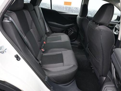 2024 Subaru Outback Base (CVT)