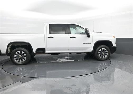 2024 Chevrolet Silverado 2500 Custom