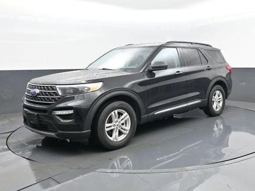 Black Metallic 2023 Ford Explorer XLT