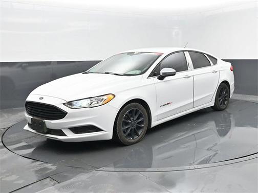 2017 Ford Fusion Hybrid SE