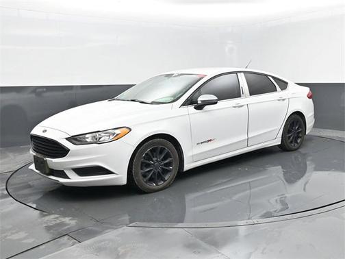2017 Ford Fusion Hybrid SE