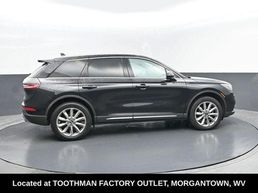 Black Metallic 2022 Lincoln Corsair Standard