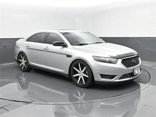 2018 Ford Taurus SHO