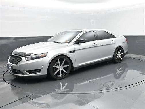 2018 Ford Taurus SHO