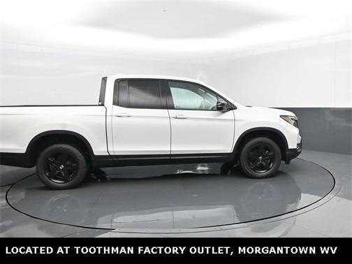 2022 Honda Ridgeline Black Edition