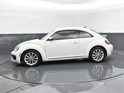2018 Volkswagen Beetle 2.0T S