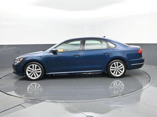 2019 Volkswagen Passat 2.0T Wolfsburg