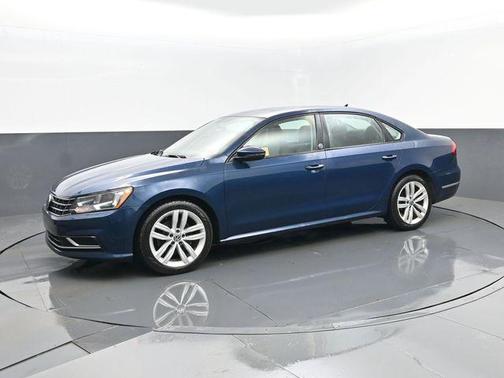 2019 Volkswagen Passat 2.0T Wolfsburg